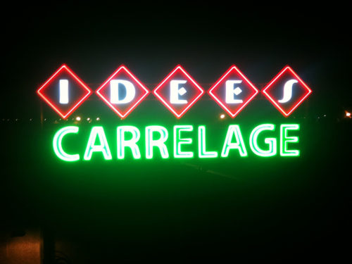 Enseigne lumineuse Idées carrelage