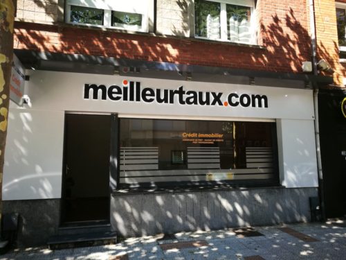 Enseigne meilleurtaux.com