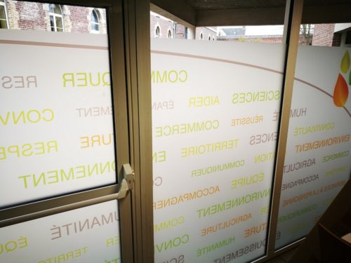 Décor vitre lycée